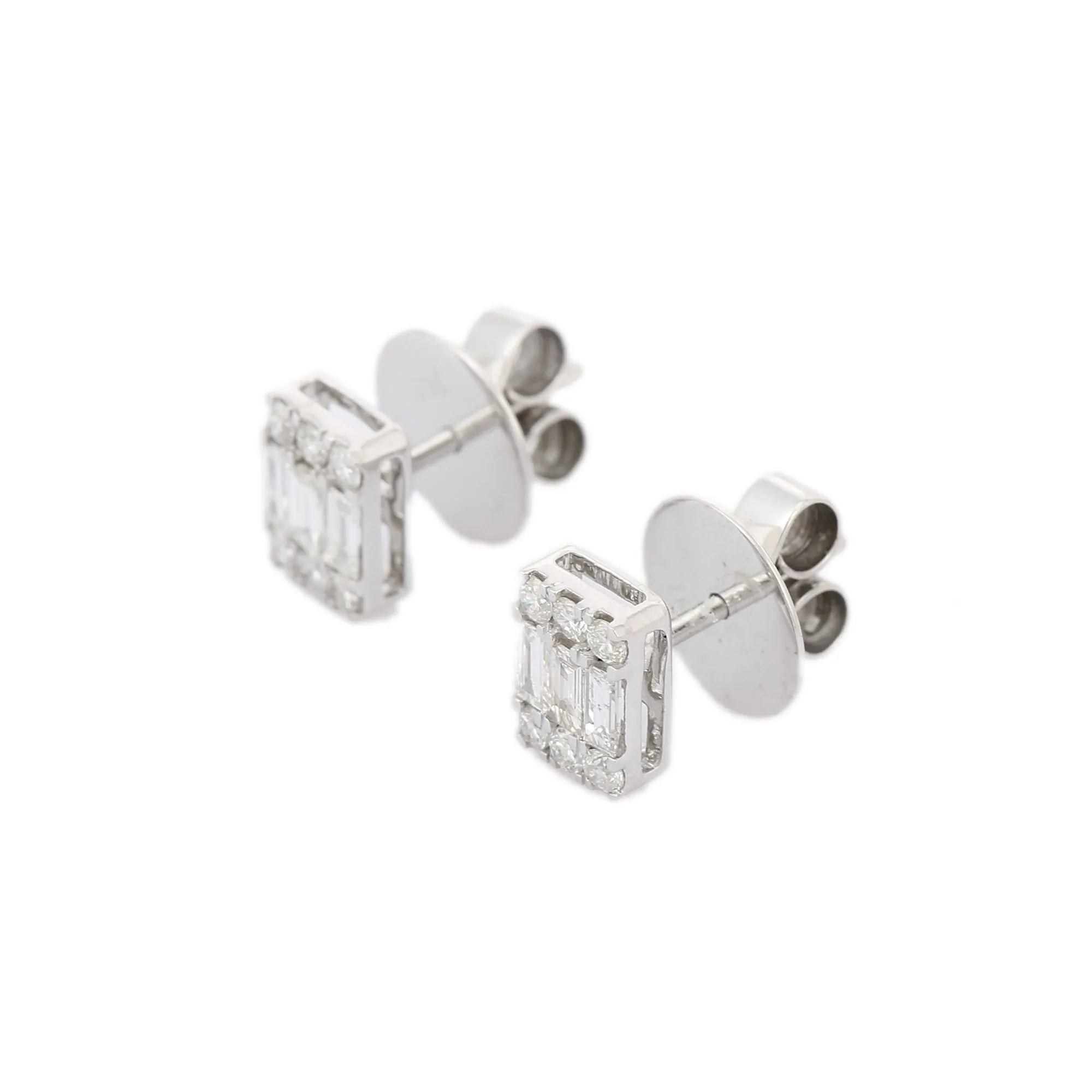 14K White Gold Illusion Setting Studs Earrings