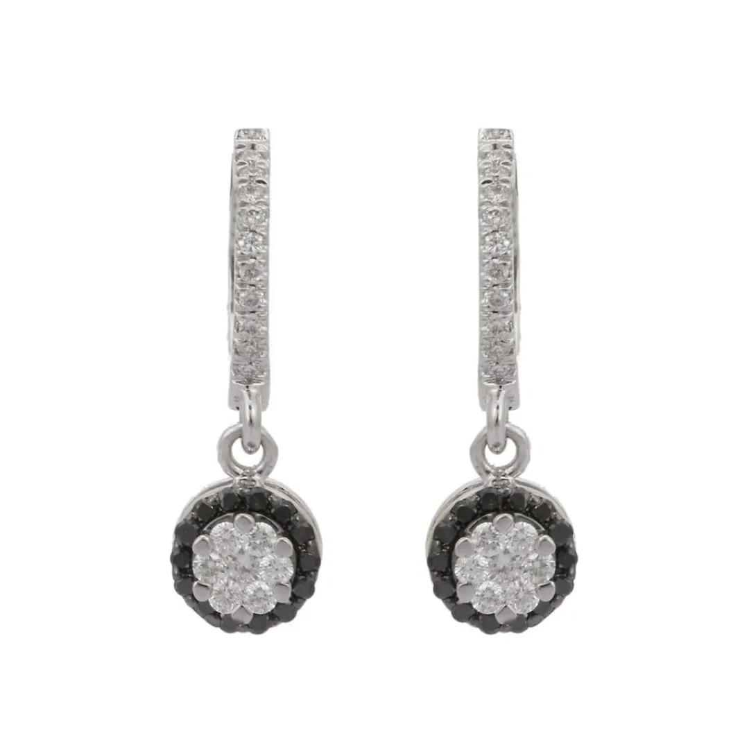 18K White Gold Earring With Blazing Diamond Solitaire