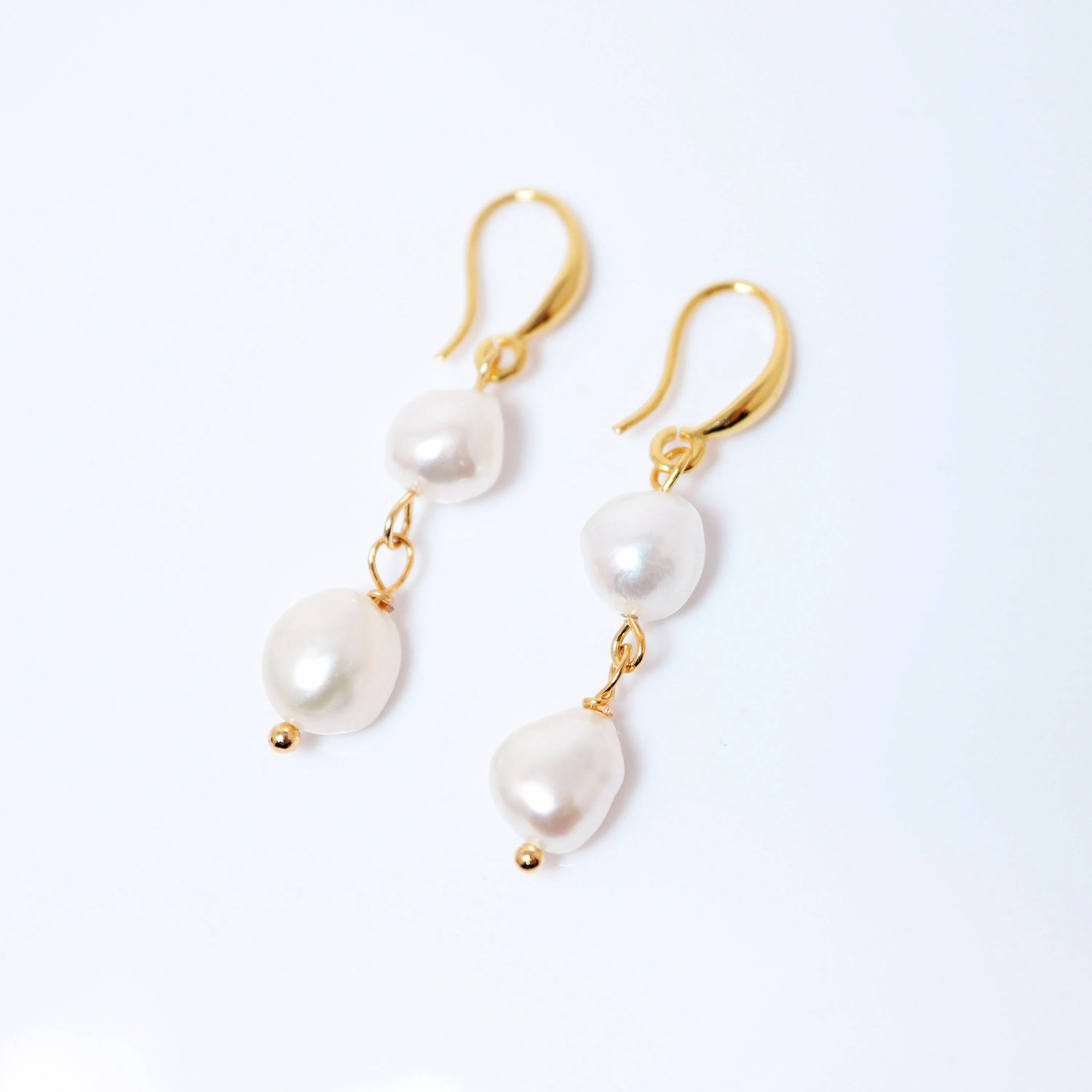 2 Freshwater Cultured pearl Bezel Hook Earrings, Long Bridal Jewelry, Gold Pearl Bridal Earrings, Statement Earrings.