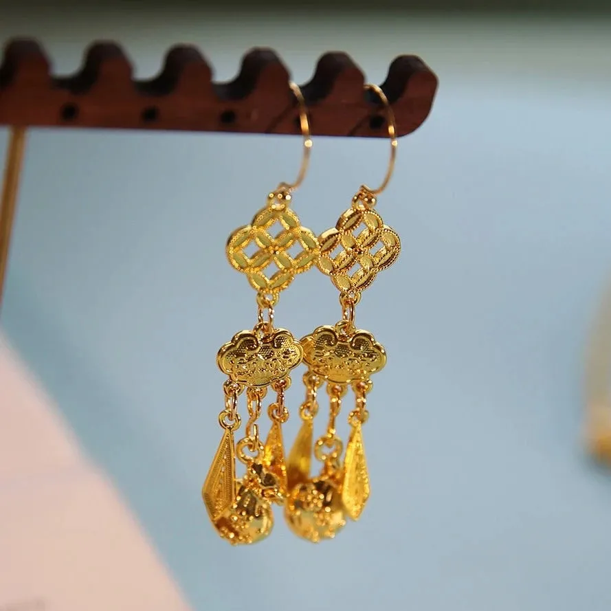 Dangle Earrings: Golden Pouch