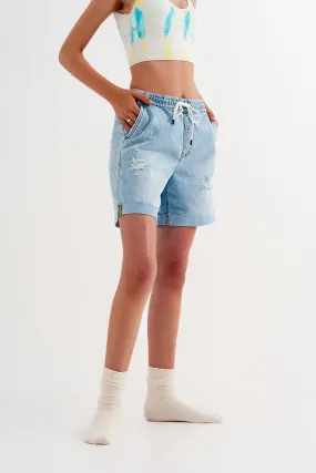 Denim Shorts With Elastic Waist in Wash Blue