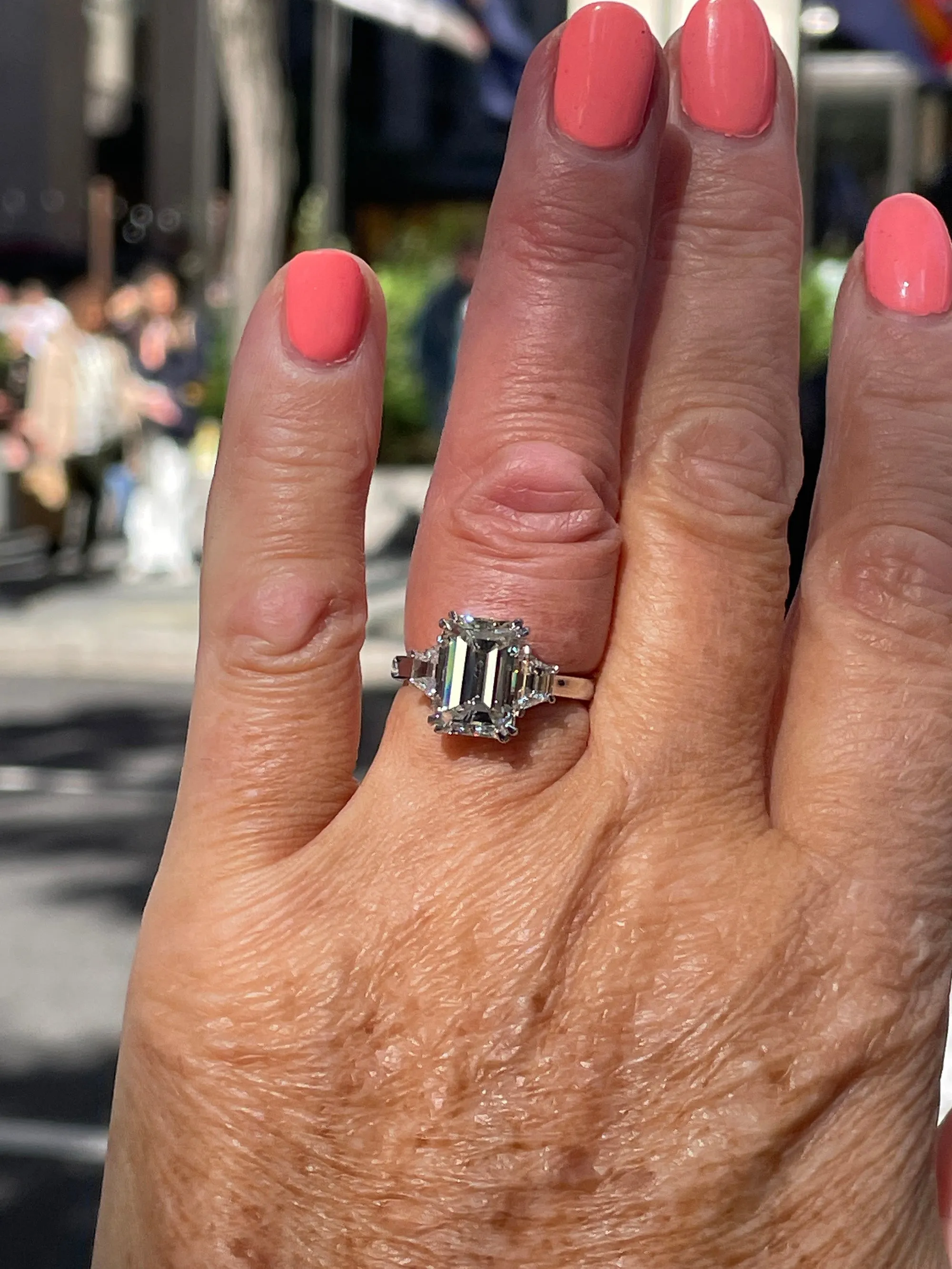 GIA 4.29ct EMERALD Cut & Trapezoids 3 Stone Diamond Engagement Platinum Ring