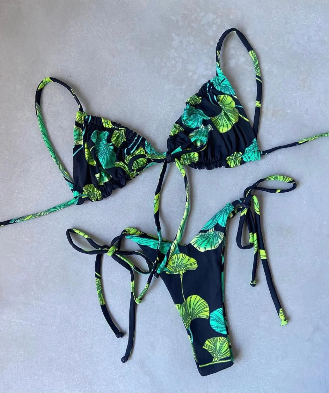 Island Hopper Frecher brasilianischer Bikini