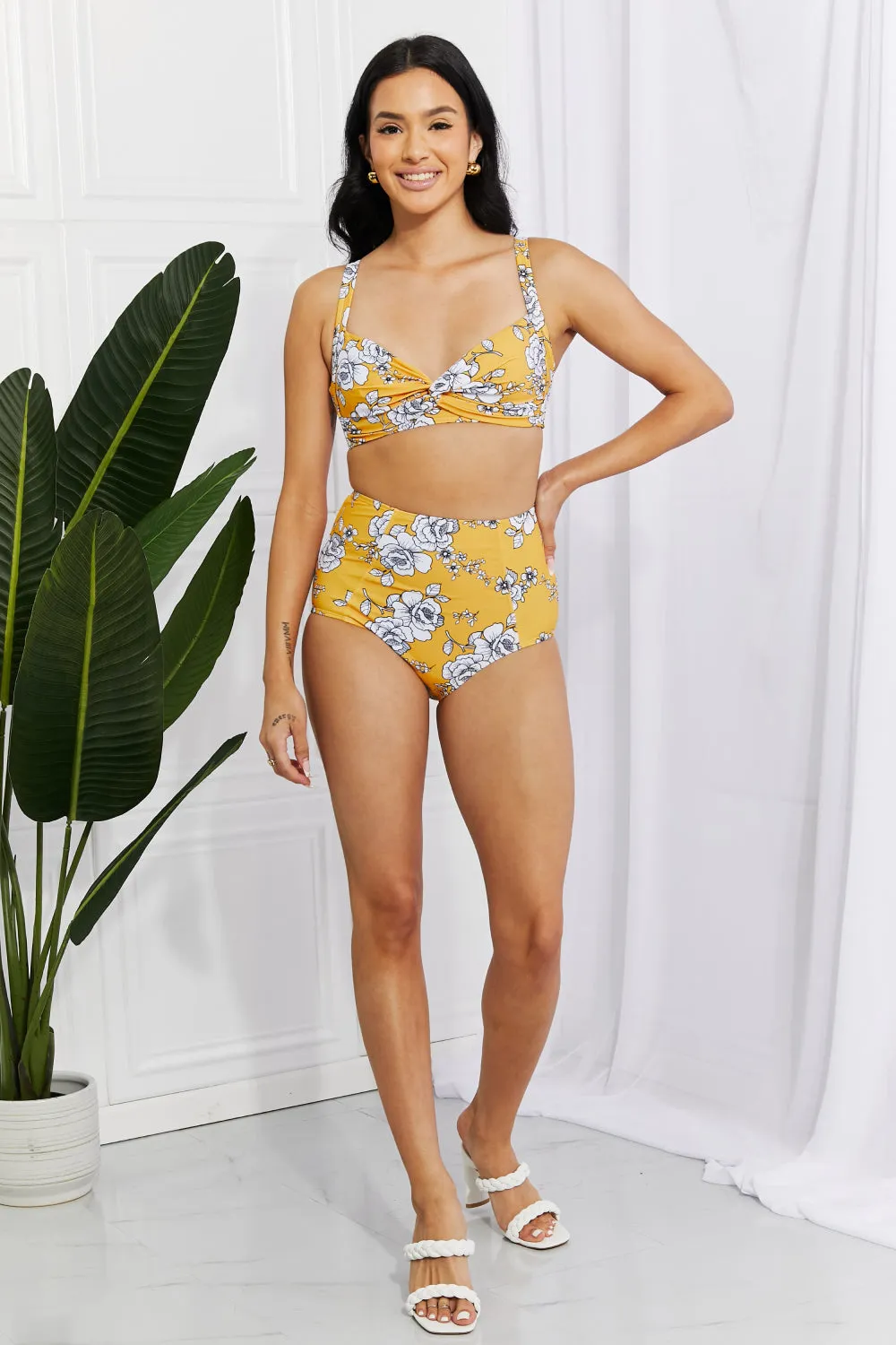 Marina West Swim Take A Dip Twist Hochhaus-Bikini in Senfgelb