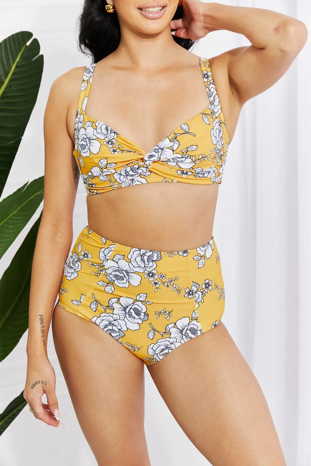 Marina West Swim Take A Dip Twist Hochhaus-Bikini in Senfgelb