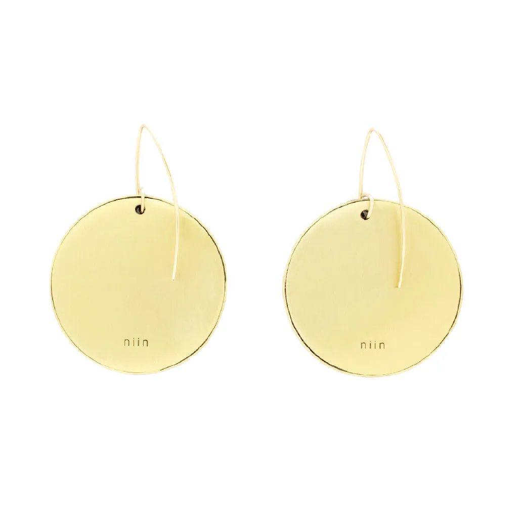 Vida Round Pendant Earrings